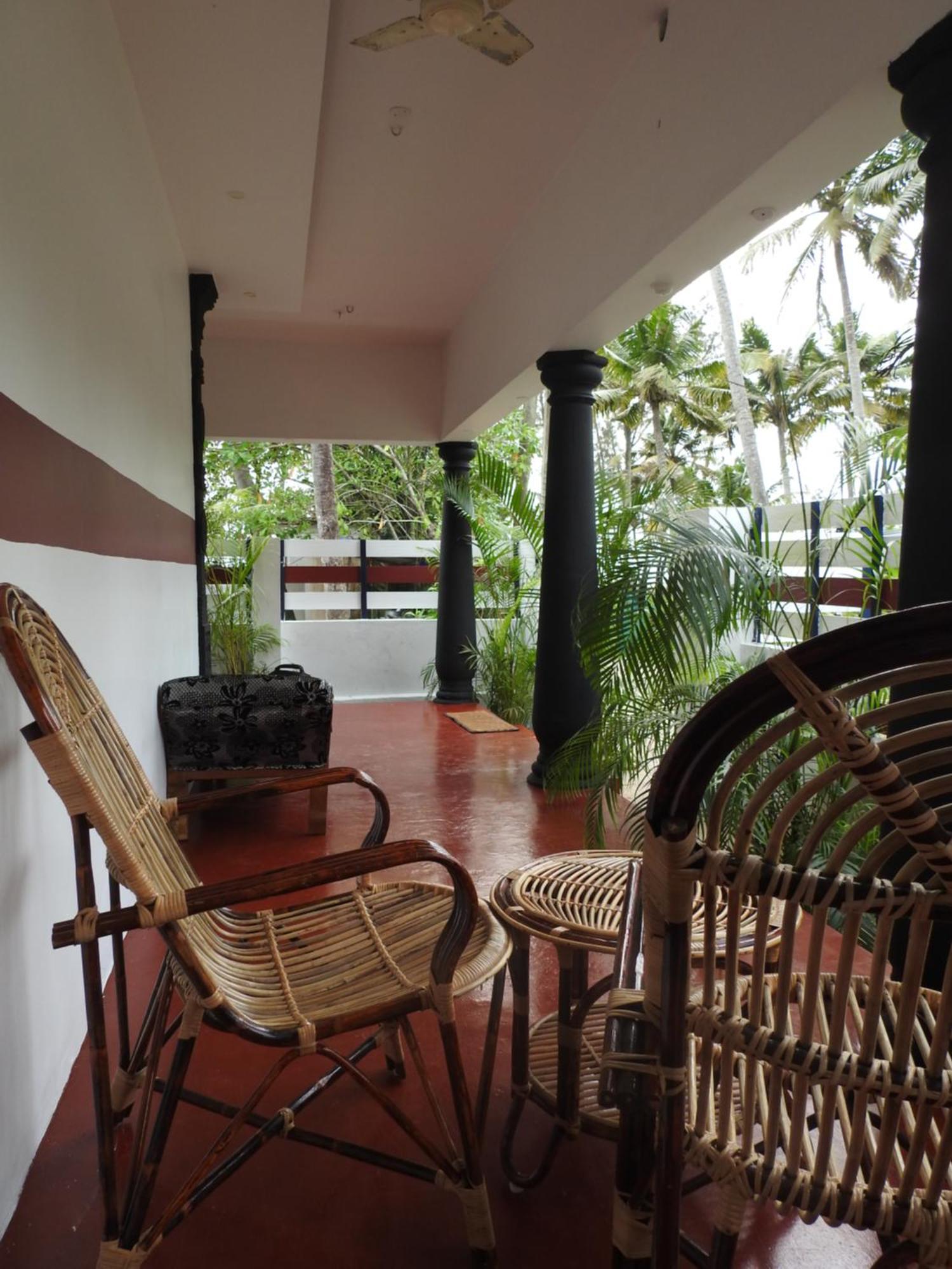 Shoreline Marari Beach Villa At Golden Beach Mararikulam Alappuzha Esterno foto