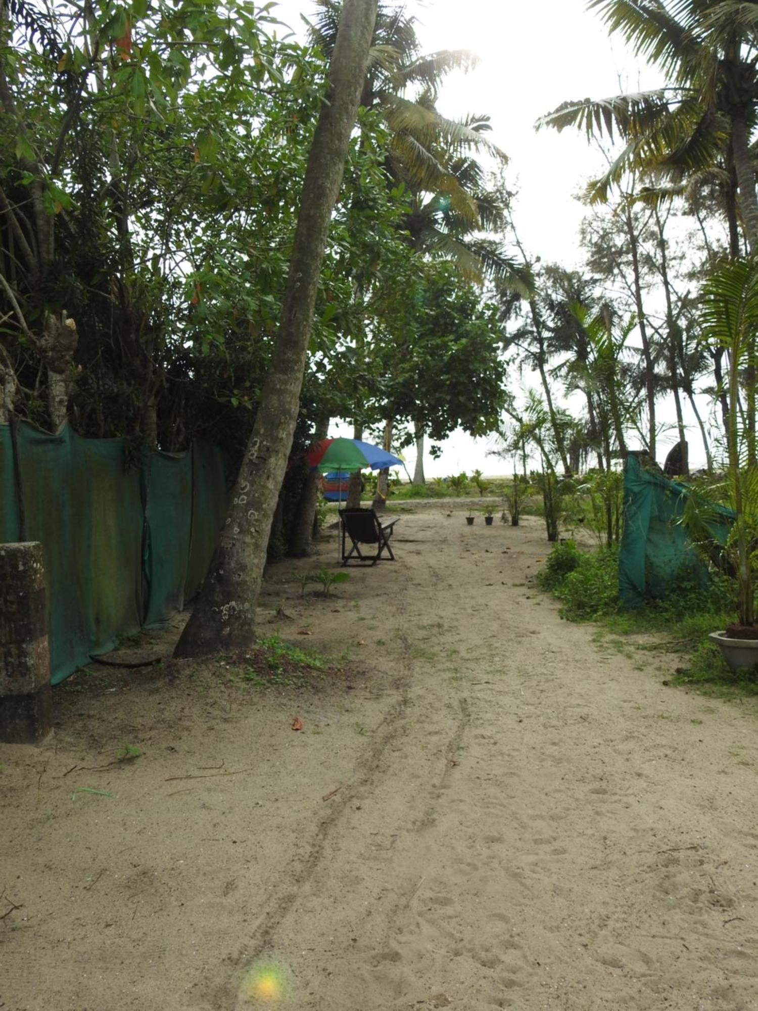 Shoreline Marari Beach Villa At Golden Beach Mararikulam Alappuzha Esterno foto