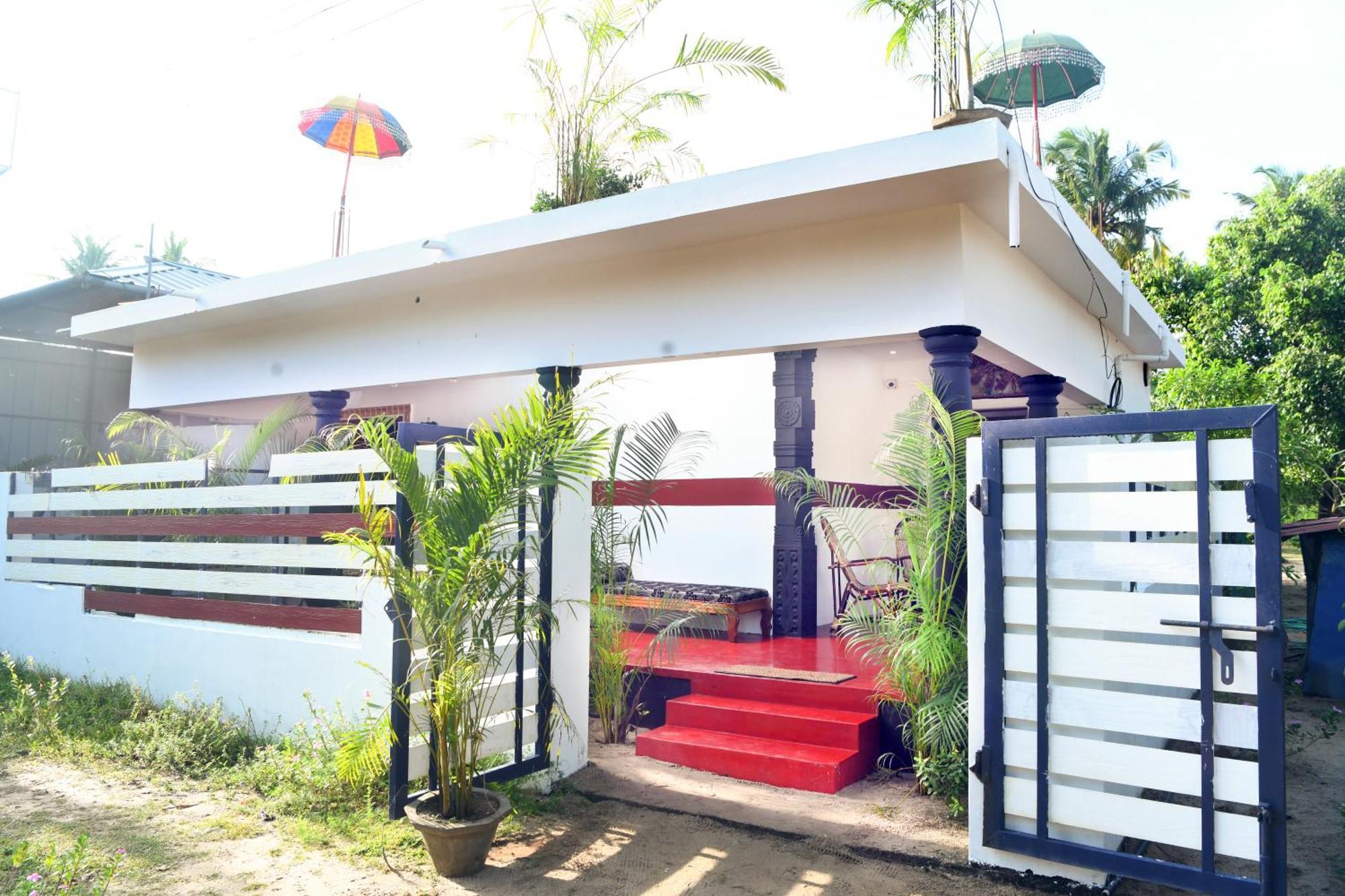 Shoreline Marari Beach Villa At Golden Beach Mararikulam Alappuzha Esterno foto
