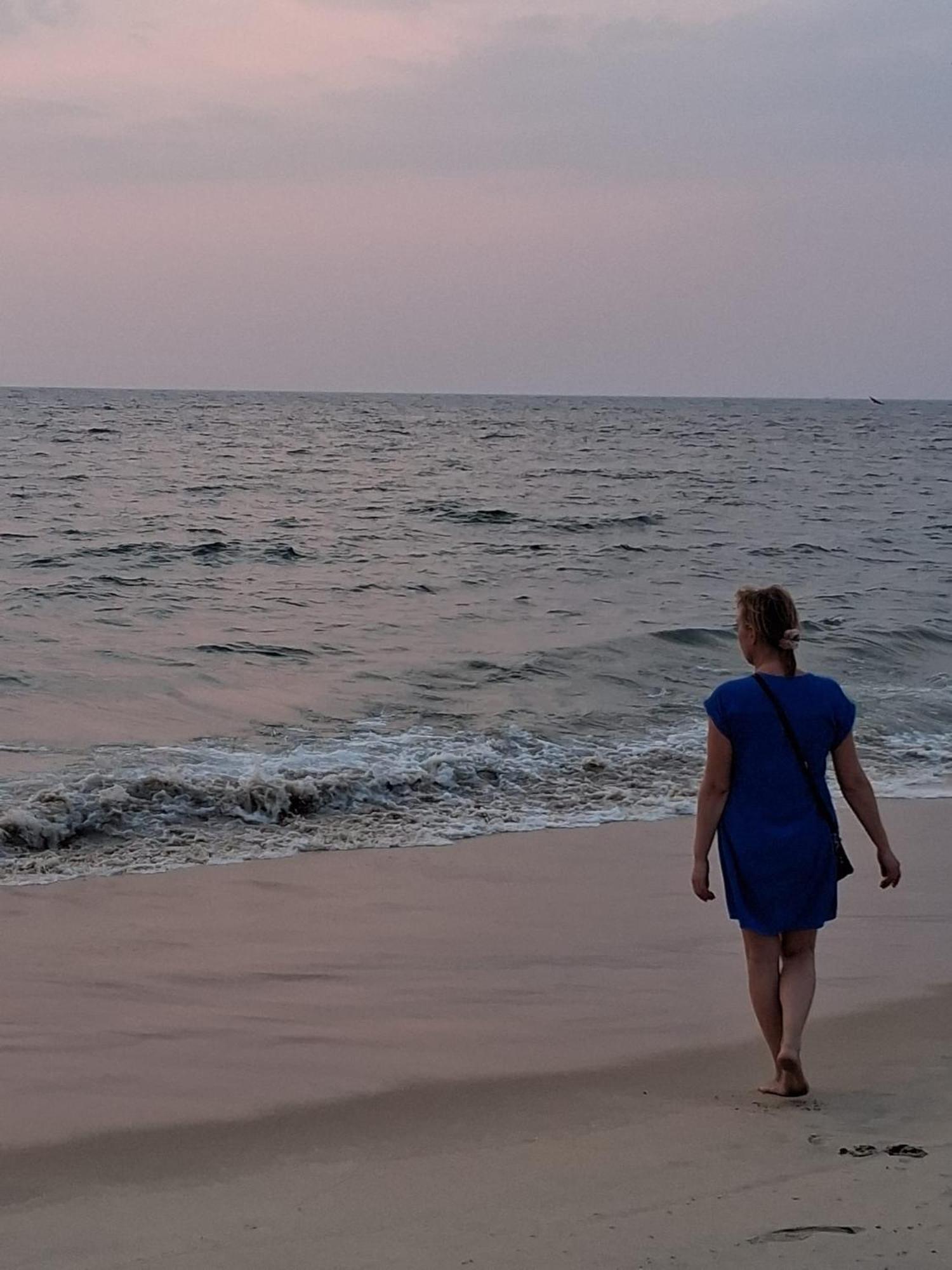 Shoreline Marari Beach Villa At Golden Beach Mararikulam Alappuzha Esterno foto
